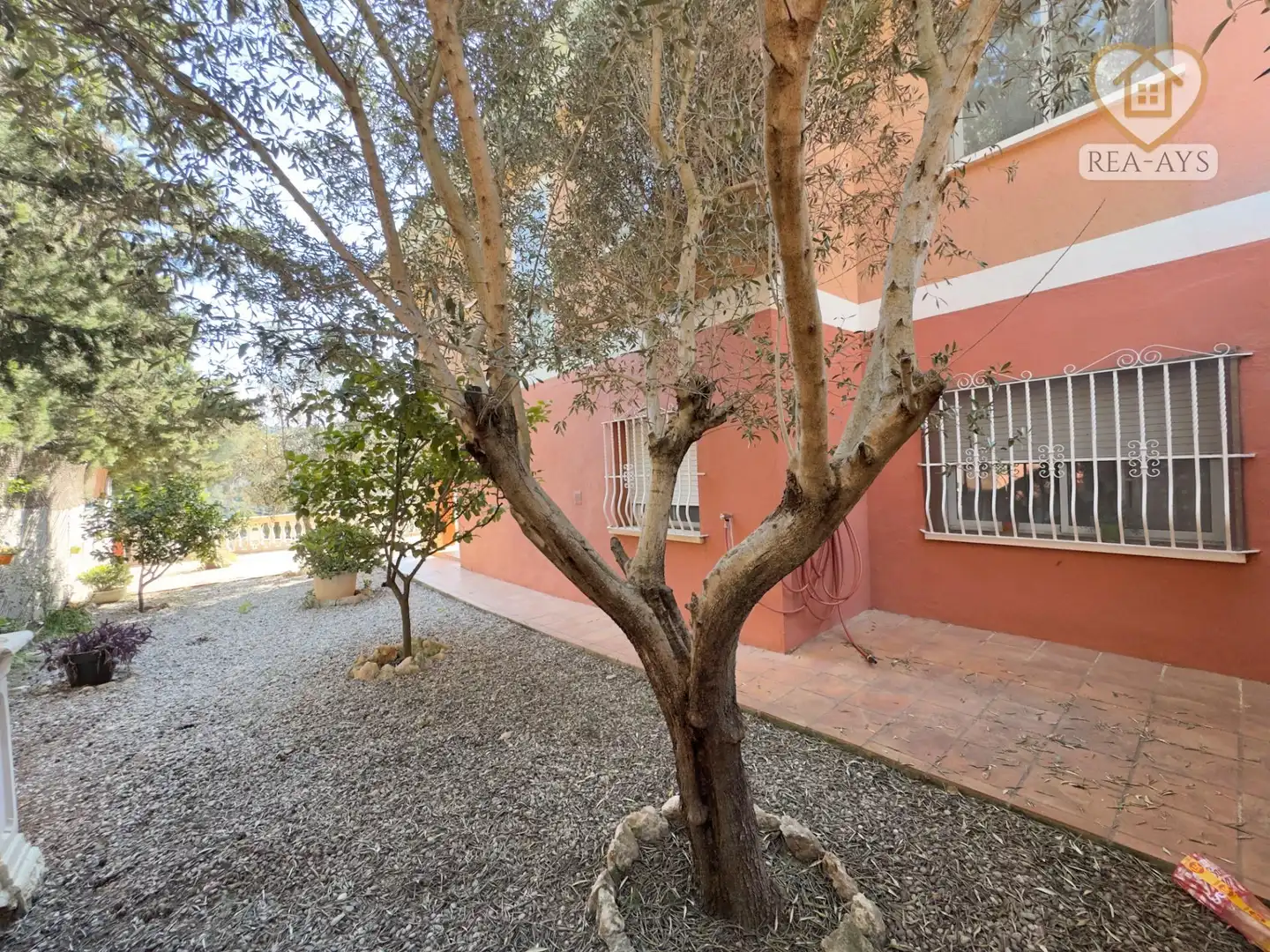 Jardí de Casa o xalet en venda en Vallirana amb Calefacció, Jardí privat i Terrassa