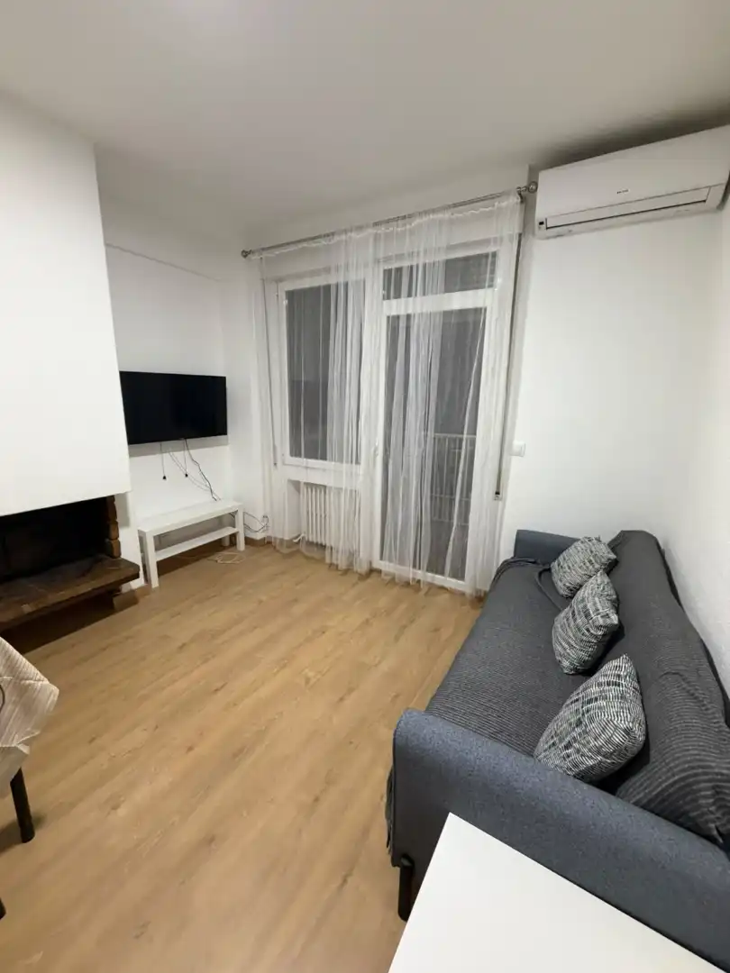 Sala d'estar de Pis per a compartir en Chamartín