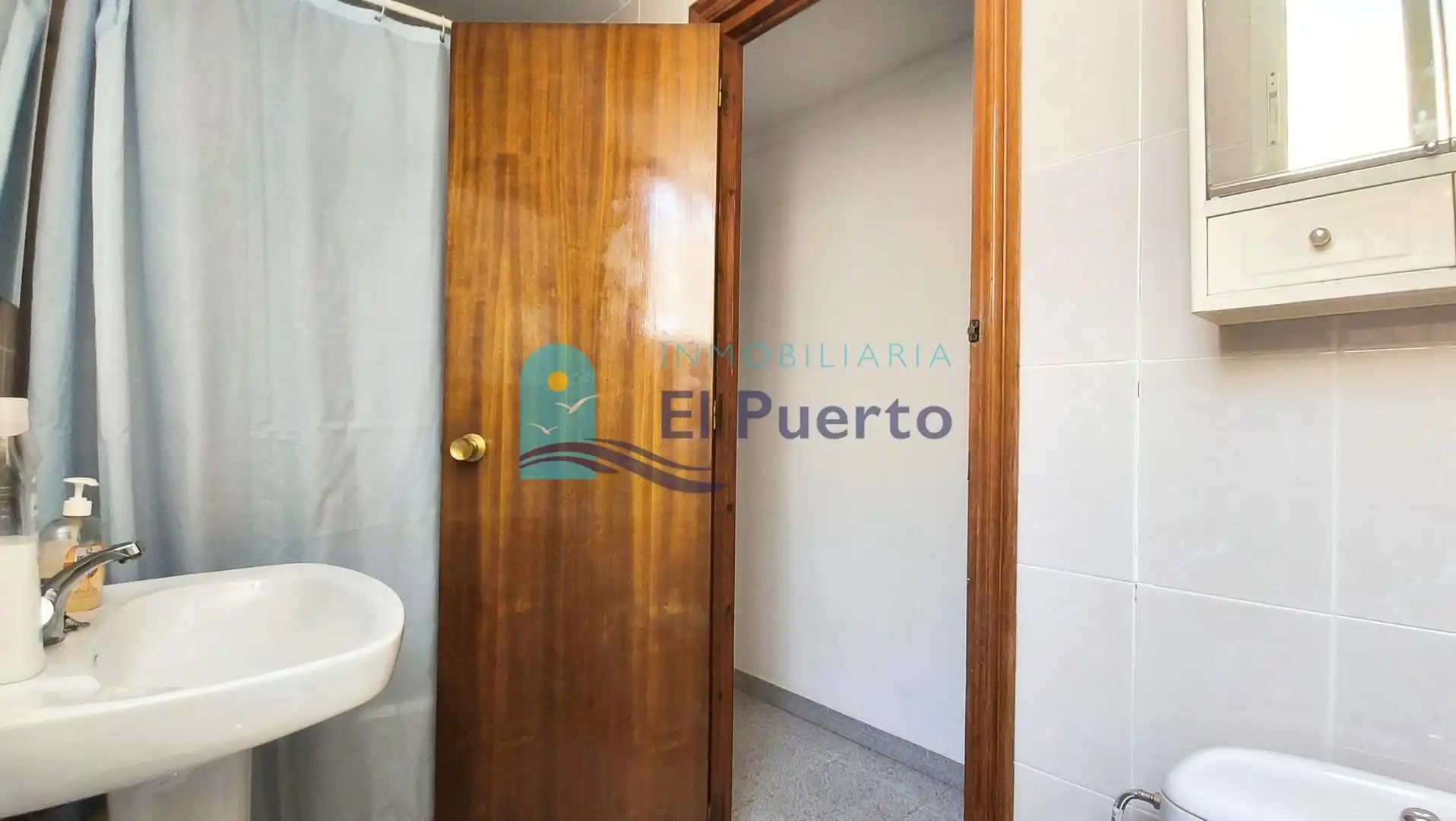 Baño de Piso en venta en Mazarrón con Aire acondicionado, Calefacción y Terraza