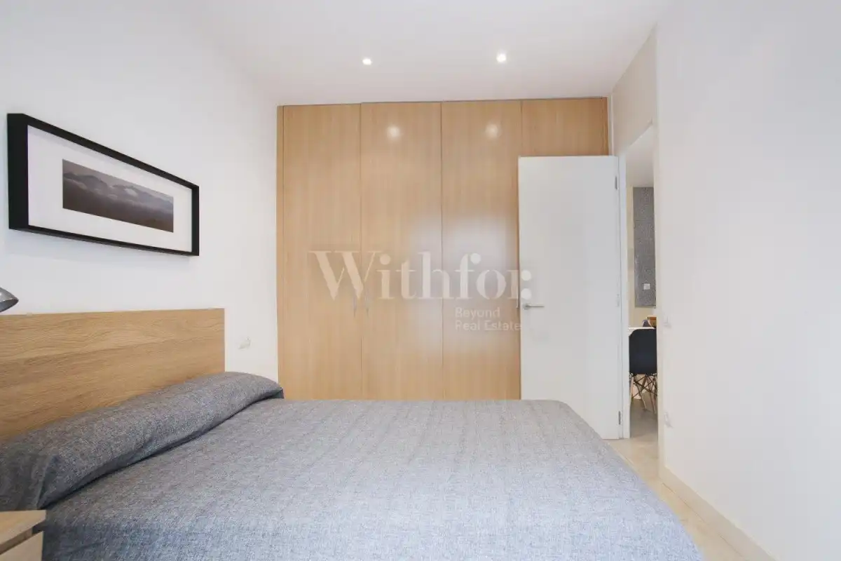 Habitación de Piso en venta en Barcelona con Aire acondicionado, Calefacción y Balcón