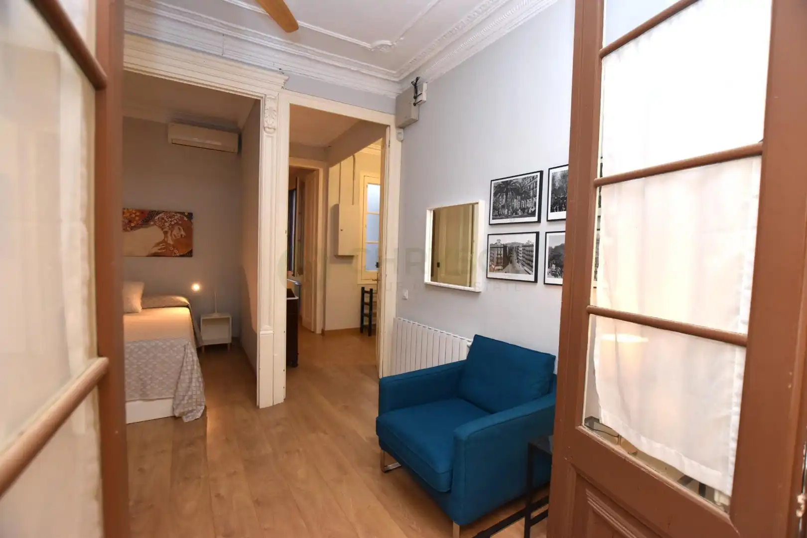 Schlafzimmer von Wohnung zum Verkauf in Barcelona mit Klimaanlage, Heizung und Parkett