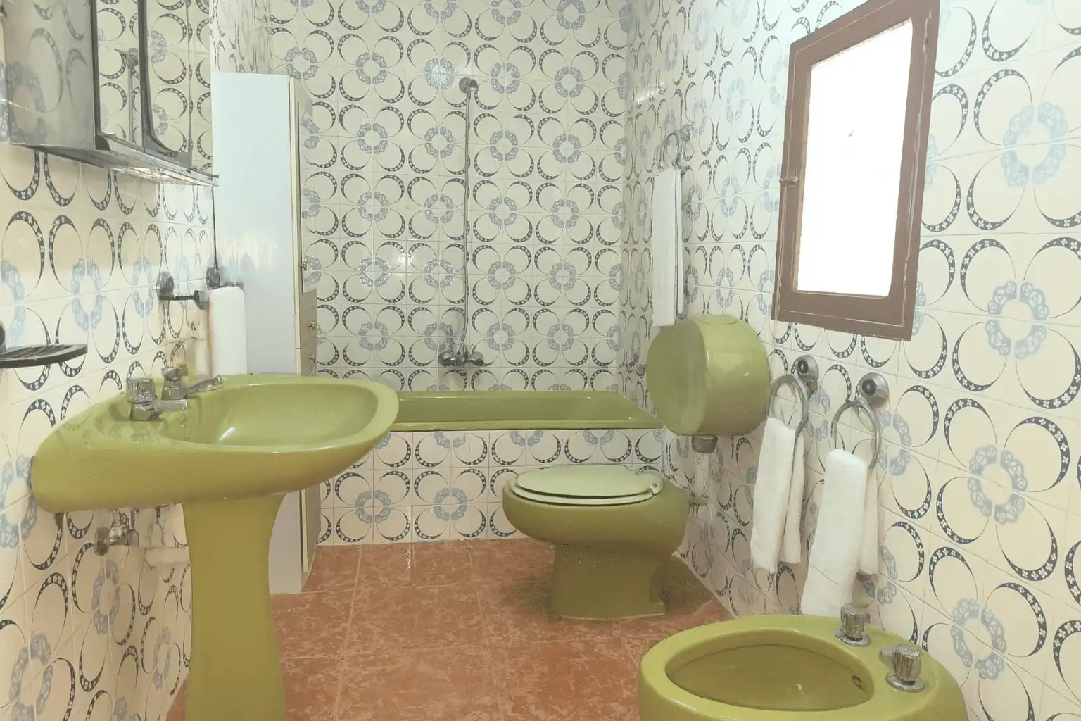 Bathroom of Houses for sale in Casas de Benítez  with Furnished, Oven and Washing machine
