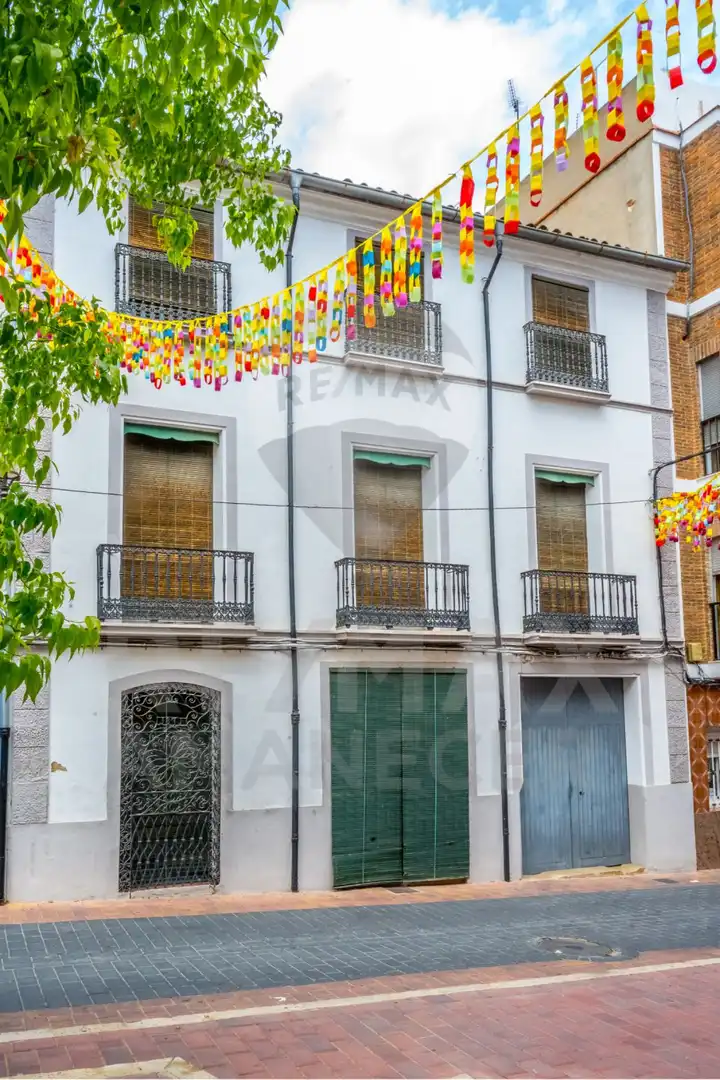 Detached house for sale in CL SANTA BARBARA, imagen 4