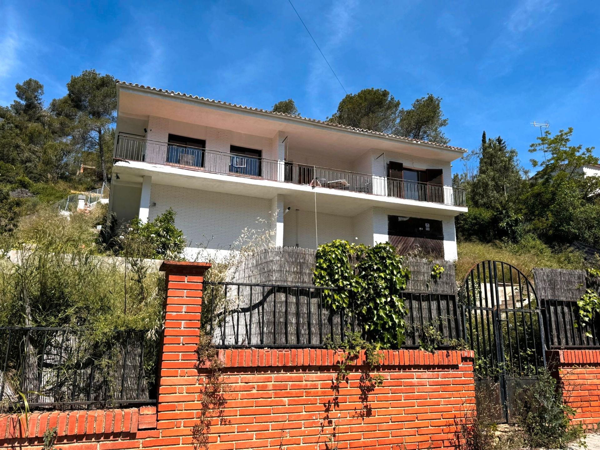 Vista exterior de Casa o xalet en venda en Sant Pere de Ribes amb Jardí privat, Parquet i Terrassa