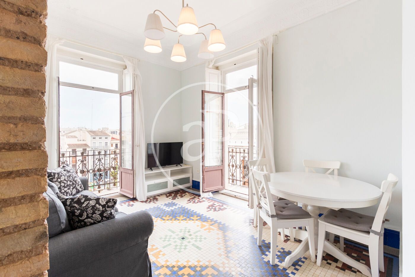 Living room of Flat for rent in  Valencia Capital  with Air Conditioner, Heating and Furnished