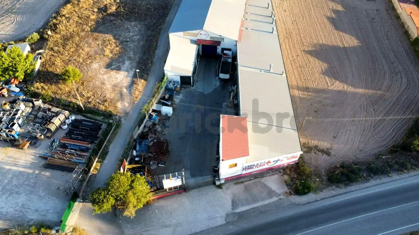 Nau industrial en venda en Almoguera