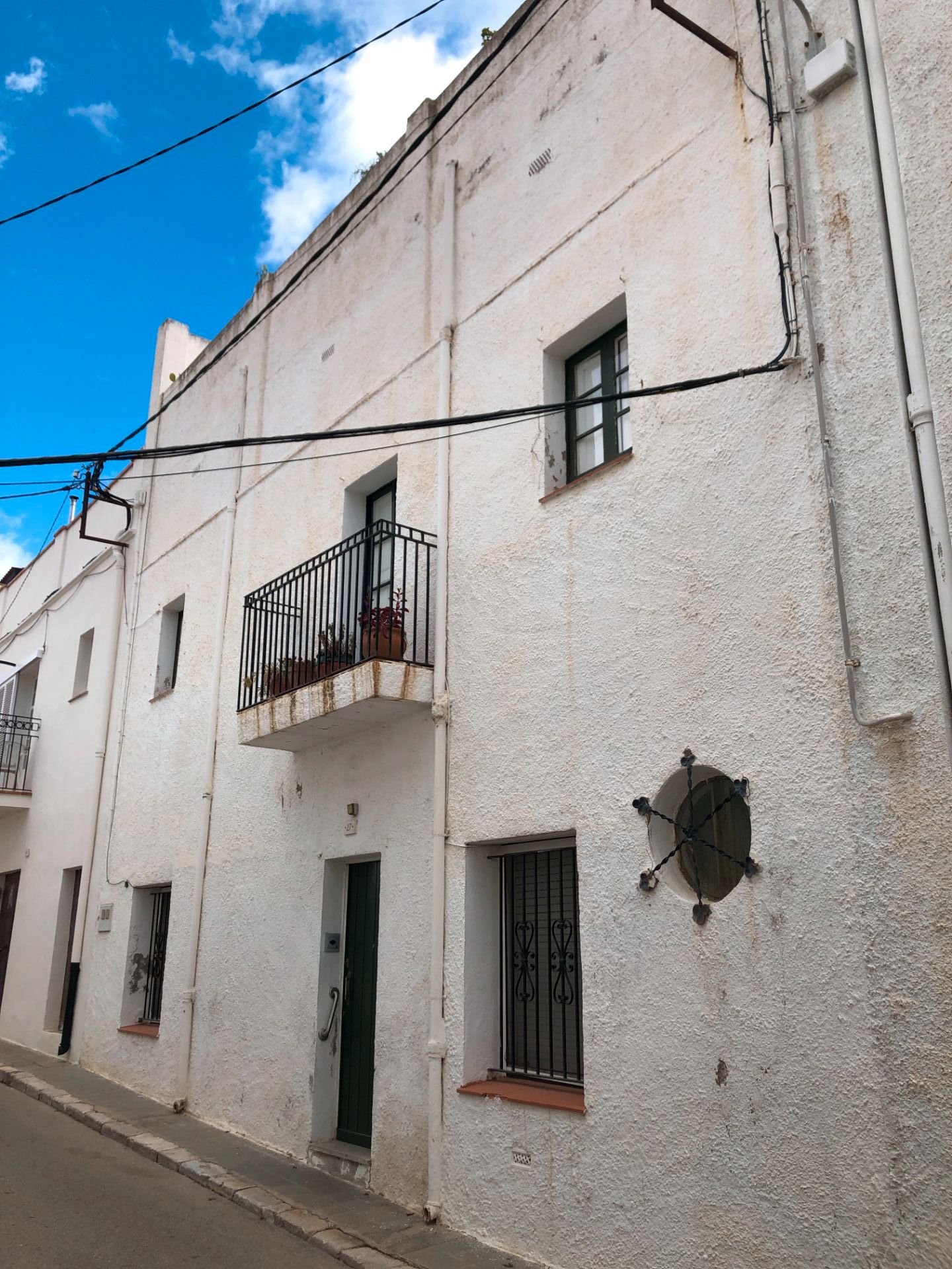 Exterior view of Single-family semi-detached for sale in El Port de la Selva  with Terrace and Balcony