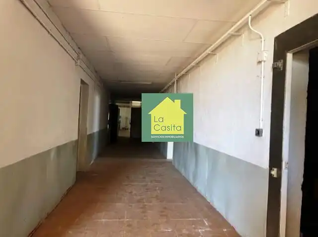 Nave industrial en venta en Madrigueras