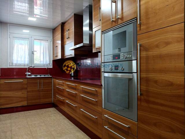 Casa adosada en Venta en Catalunya en Abrera