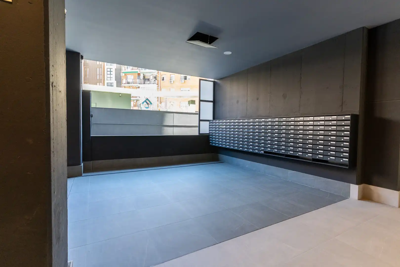 Flat for rent in Calle del Marqués de Viana, 82, Valdeacederas