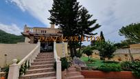 Vista exterior de Casa o xalet en venda en Dénia amb Aire condicionat, Terrassa i Piscina