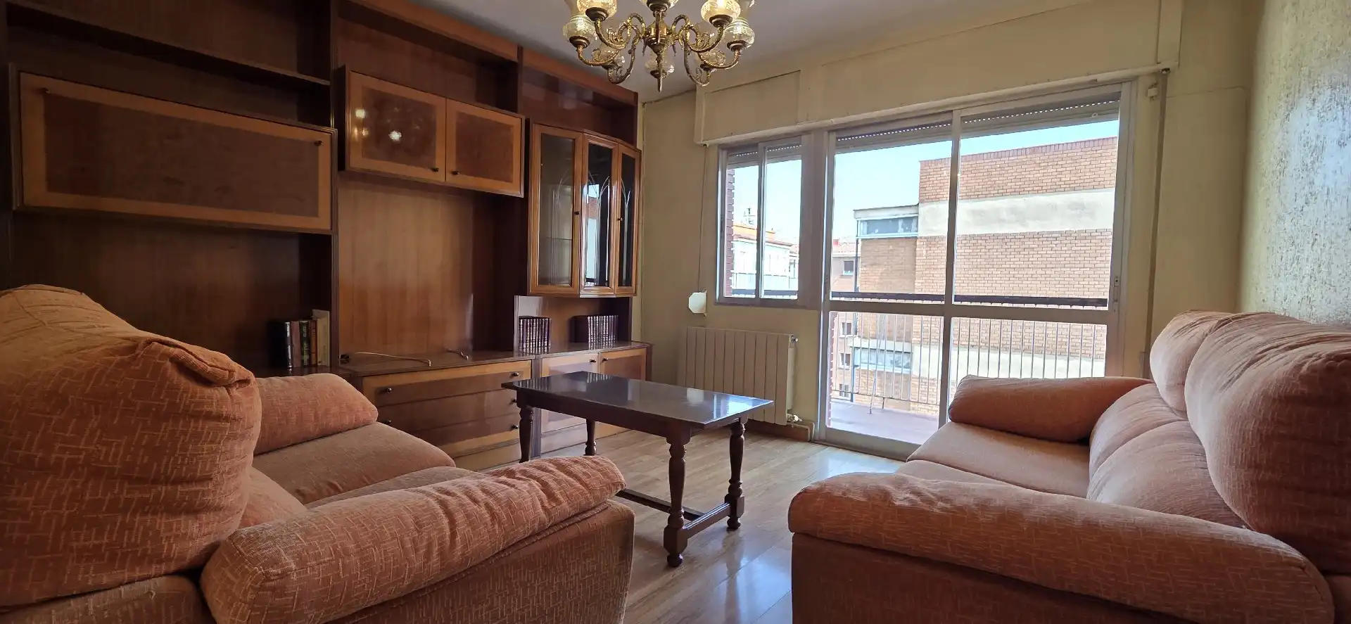 Sala de estar de Piso en venta en Palencia con Calefacción, Terraza y Amueblado