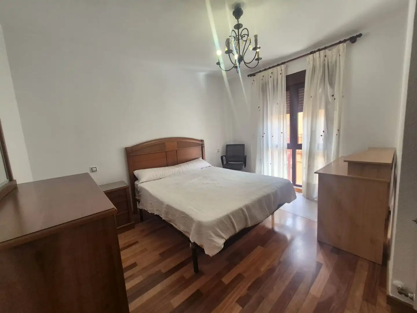 Habitación de Casa o chalet de alquiler en Ávila con Calefacción y Amueblado