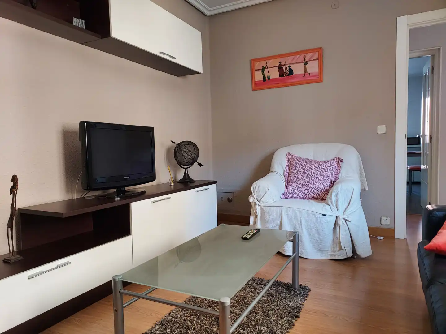 Sala d'estar de Pis de lloguer en  Pamplona / Iruña amb Calefacció, Parquet i Moblat