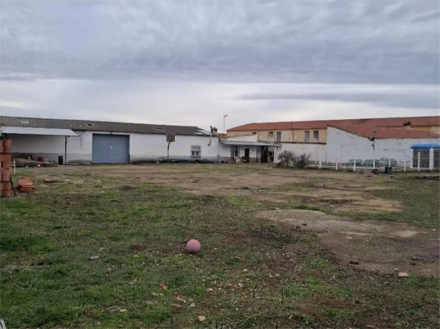 Casa o xalet en venda en Calzada de Calatrava amb Piscina i Balcó