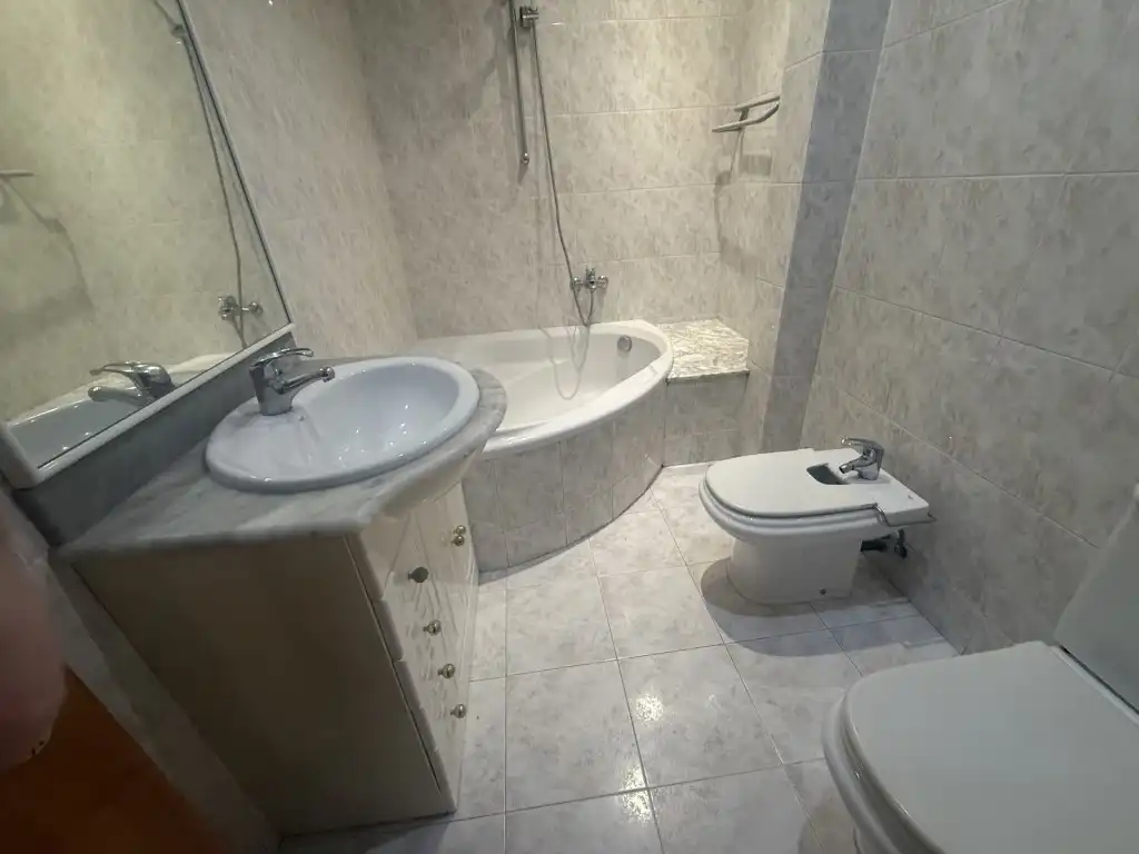 Baño de Piso en venta en Gironella