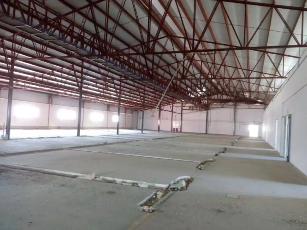 Nave industrial en venta en Calle POLIGONO SAN RAFAEL, imagen 3
