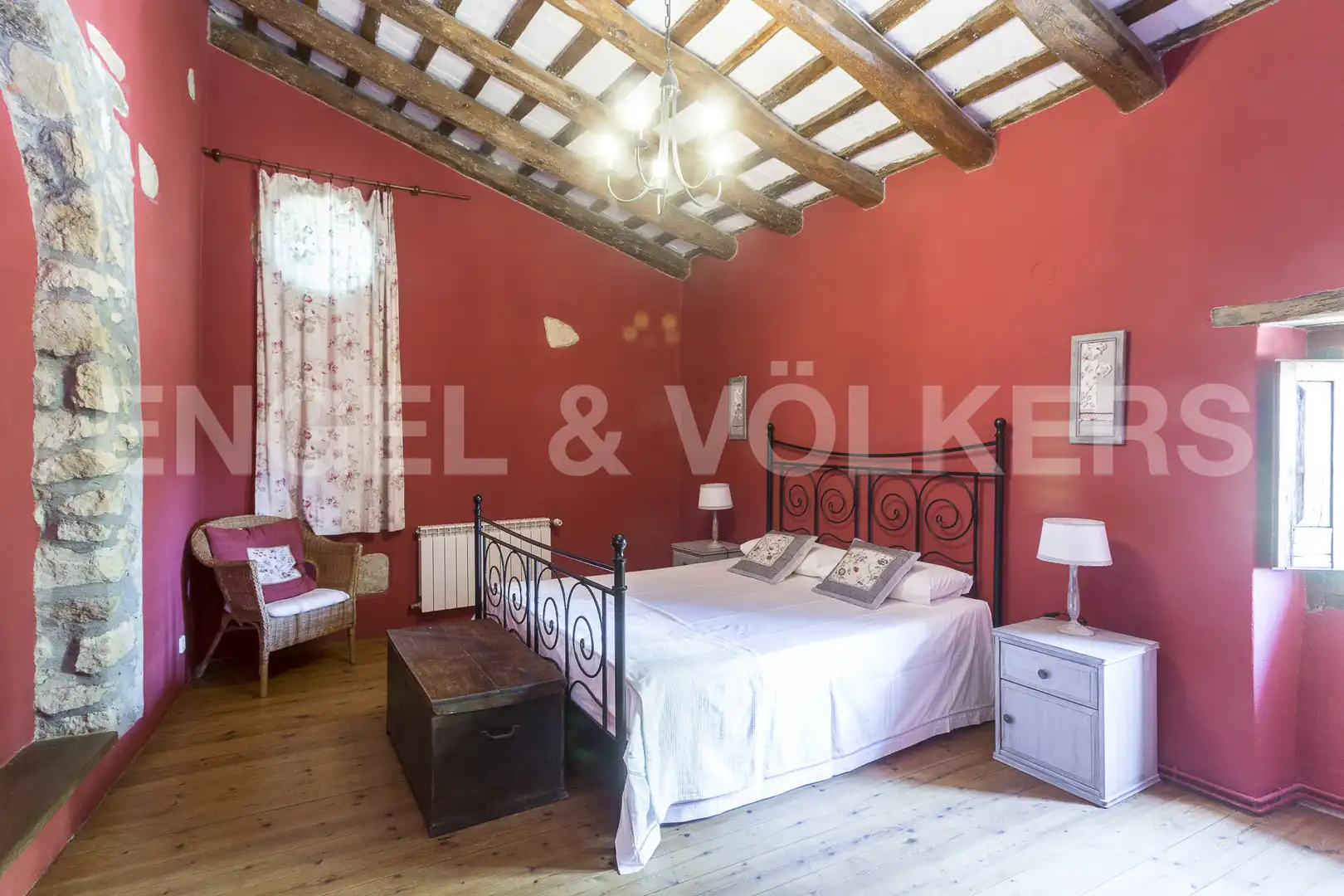 Habitación de Finca rústica en venta en Subirats con Calefacción, Jardín privado y Parquet