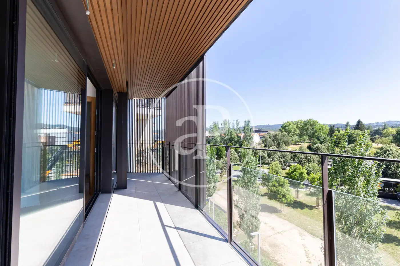 Terrasse von Wohnung zum Verkauf in Sant Cugat del Vallès mit Klimaanlage, Heizung und Balkon