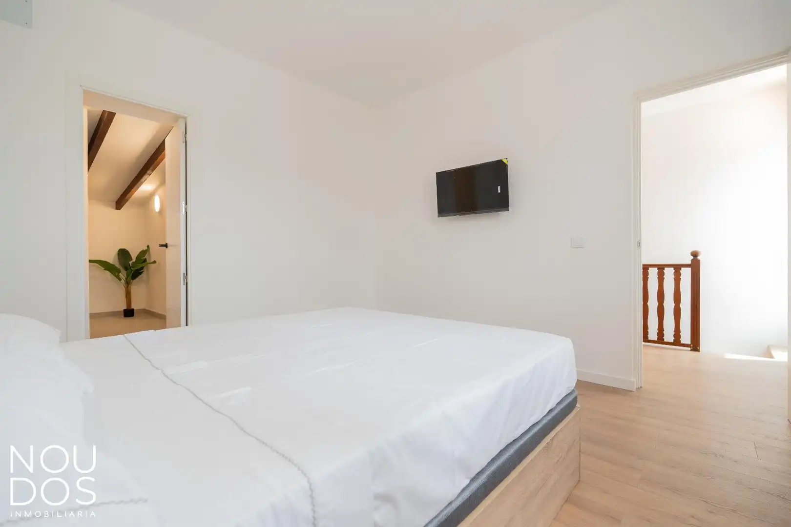 Dormitori de Casa adosada en venda en  Palma de Mallorca amb Aire condicionat, Calefacció i Jardí privat