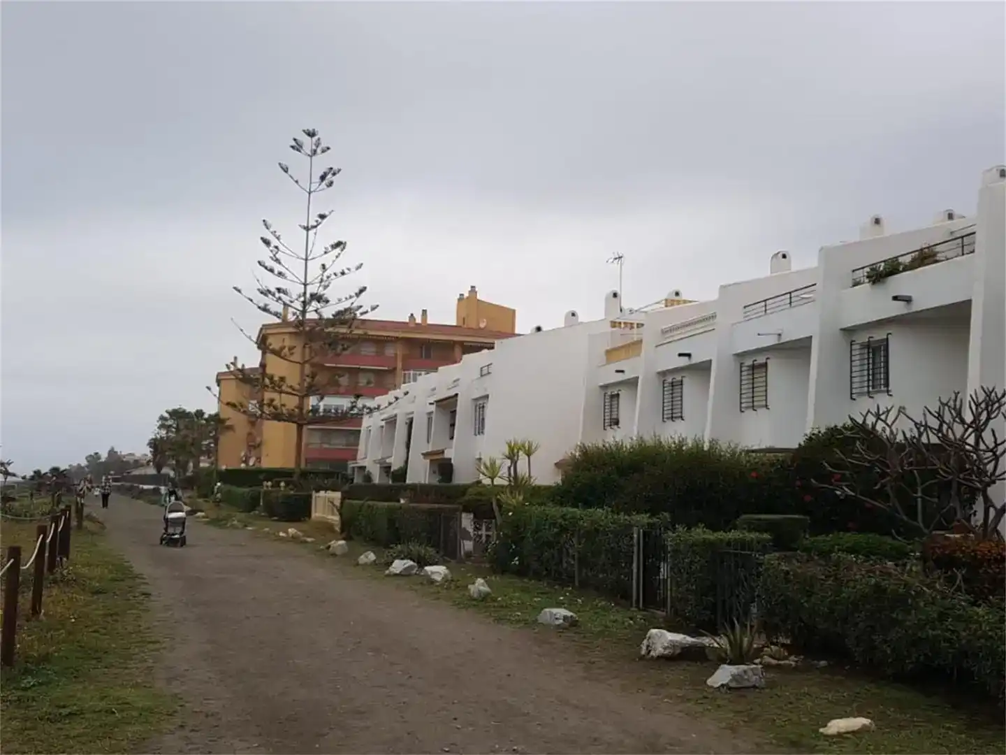 Außenansicht von Haus oder Chalet zur Miete in Rincón de la Victoria mit Privatgarten, Ofen und Waschmaschine