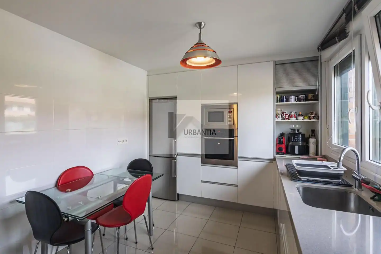 Cocina de Casa adosada en venta en Cendea de Olza / Oltza Zendea con Calefacción, Jardín privado y Parquet