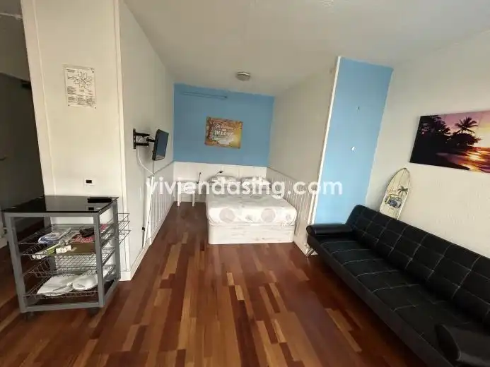 Dormitori de Estudi de lloguer en Puerto de la Cruz amb Parquet, Terrassa i Moblat