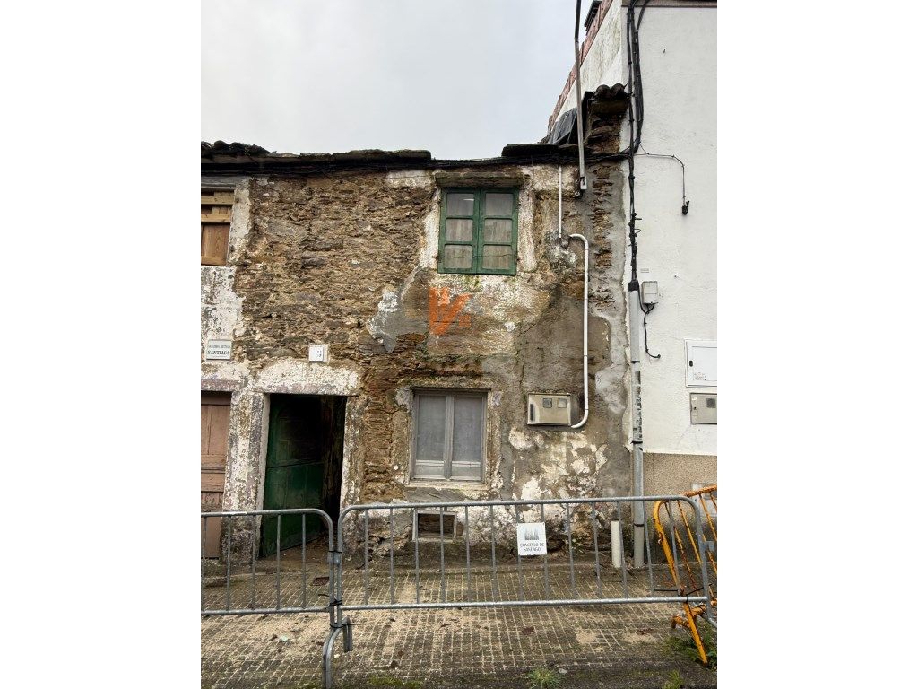 Exterior view of Houses for sale in Santiago de Compostela 