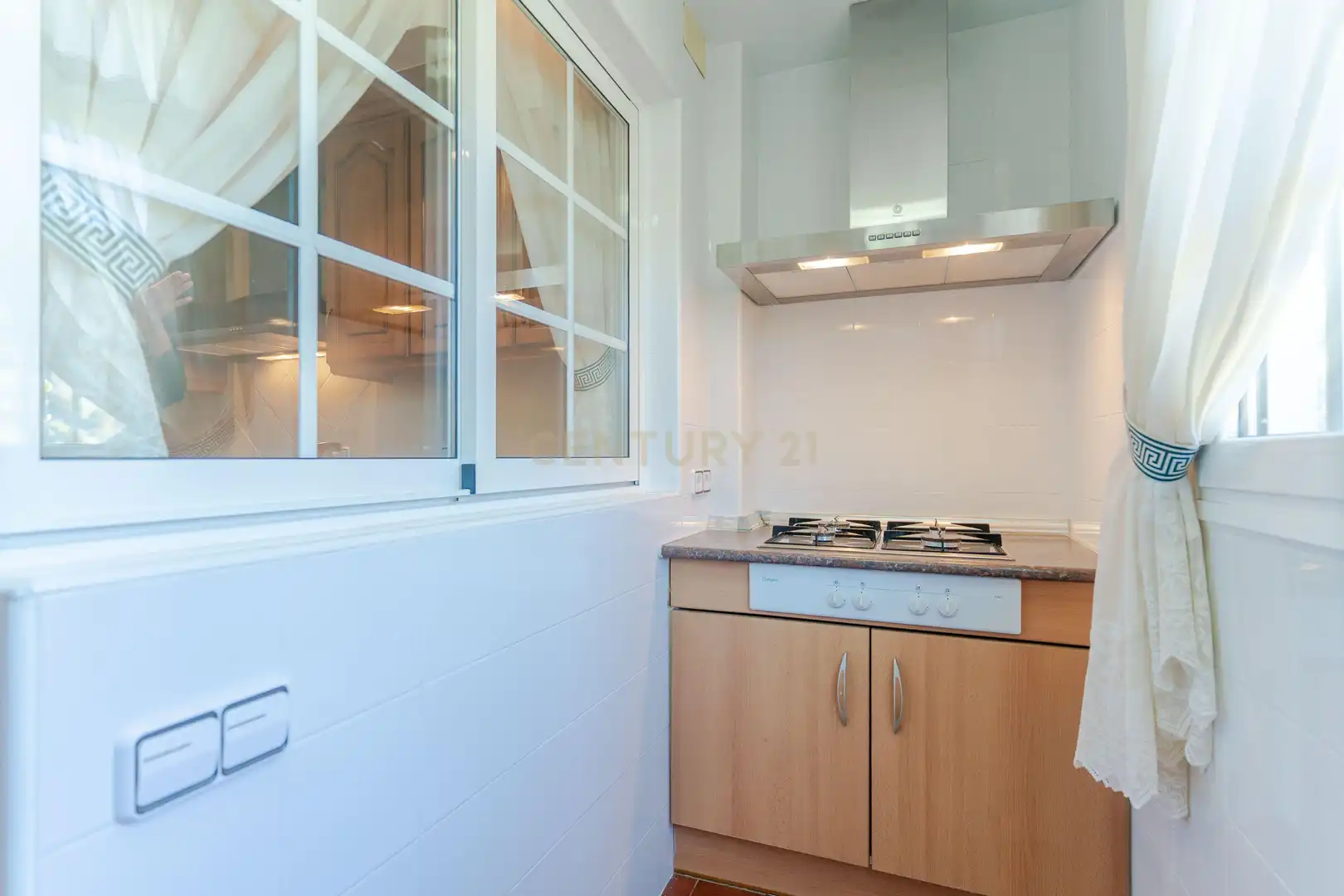 Kitchen of Houses for sale in Vélez de Benaudalla  with Private garden