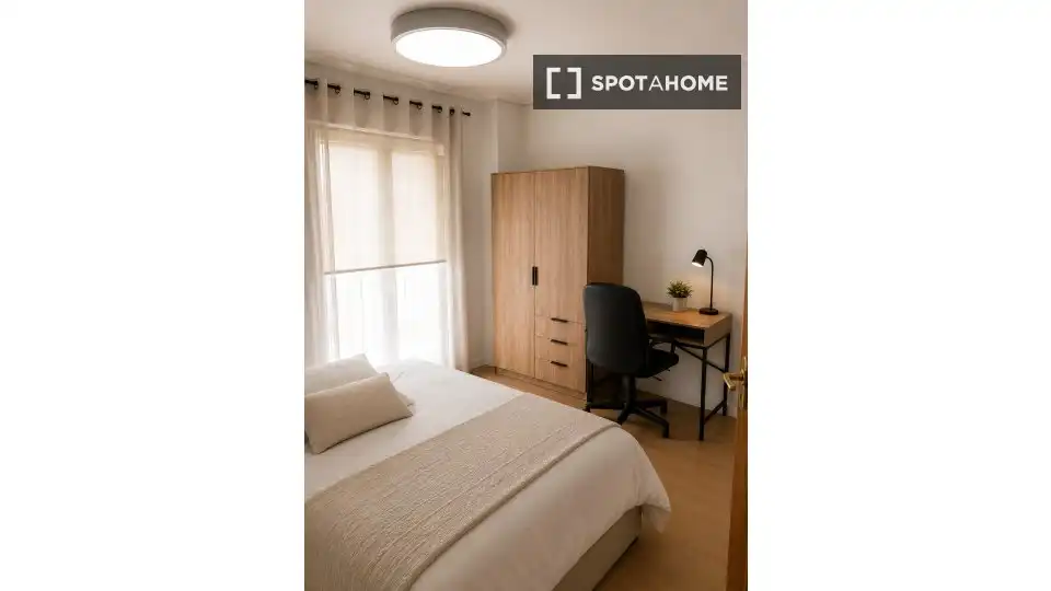 Dormitori de Apartament per a compartir en Alicante / Alacant amb Aire condicionat, Terrassa i Moblat