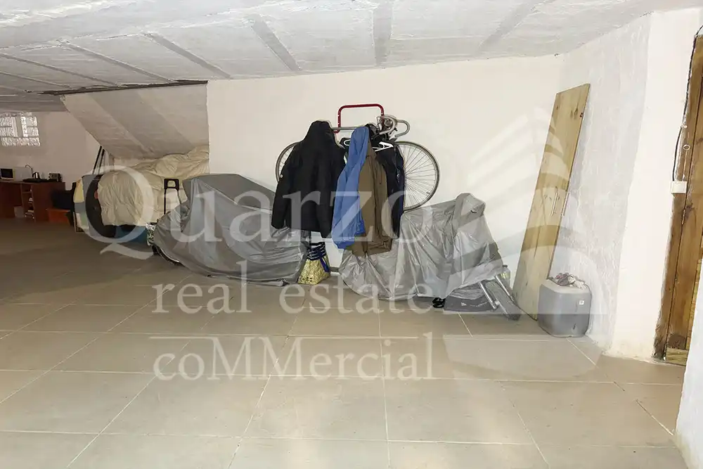 Local en venta en Pego con Calefacción y Amueblado