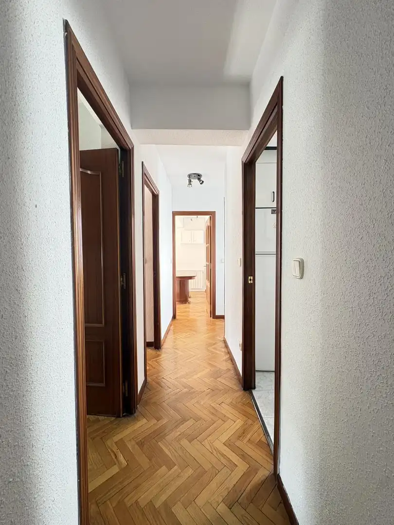 Wohnung zur Miete in Madrid mit Klimaanlage, Heizung und Parkett