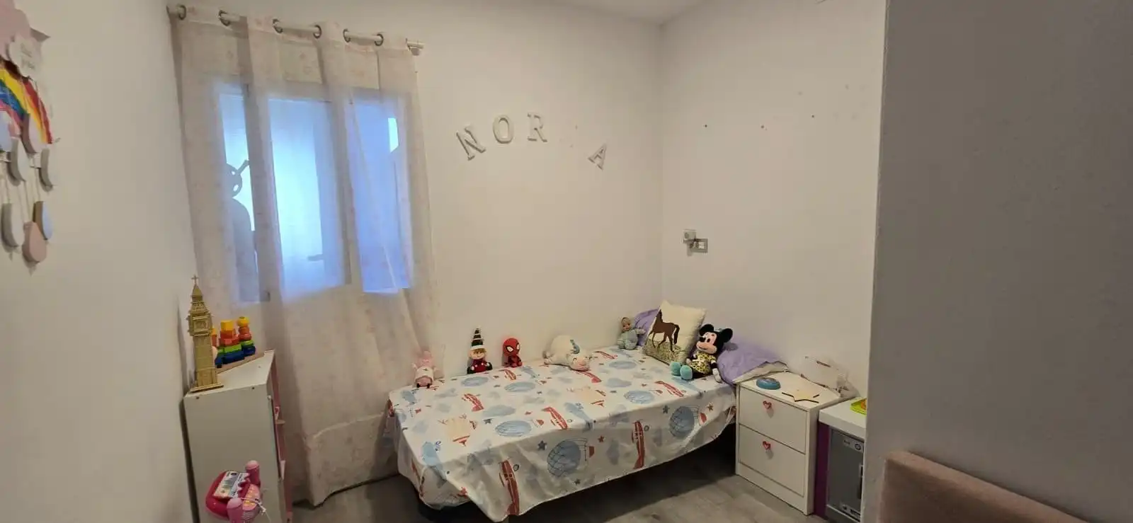 Dormitori de Casa o xalet en venda en Piedrabuena amb Aire condicionat i Moblat
