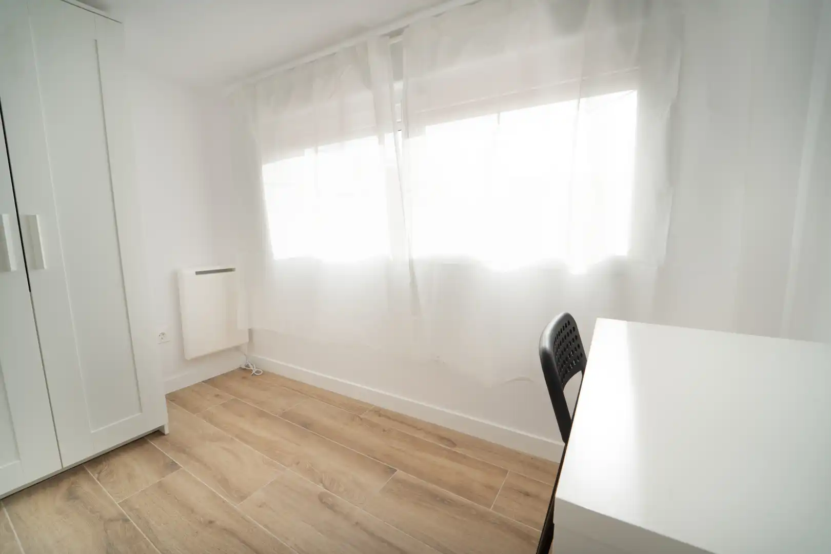 Bedroom of Flat for rent in Madrid  with Heating, Furnished and Oven