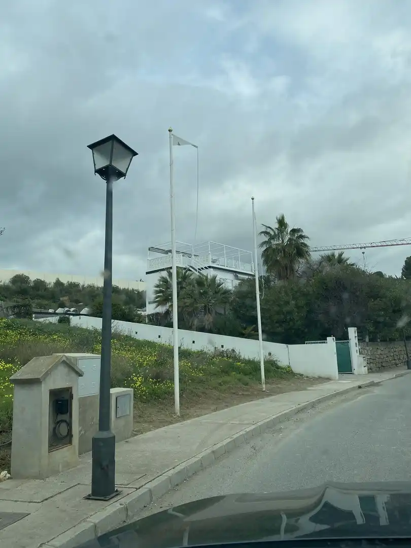 Residential land for sale in Nueva Andalucía
