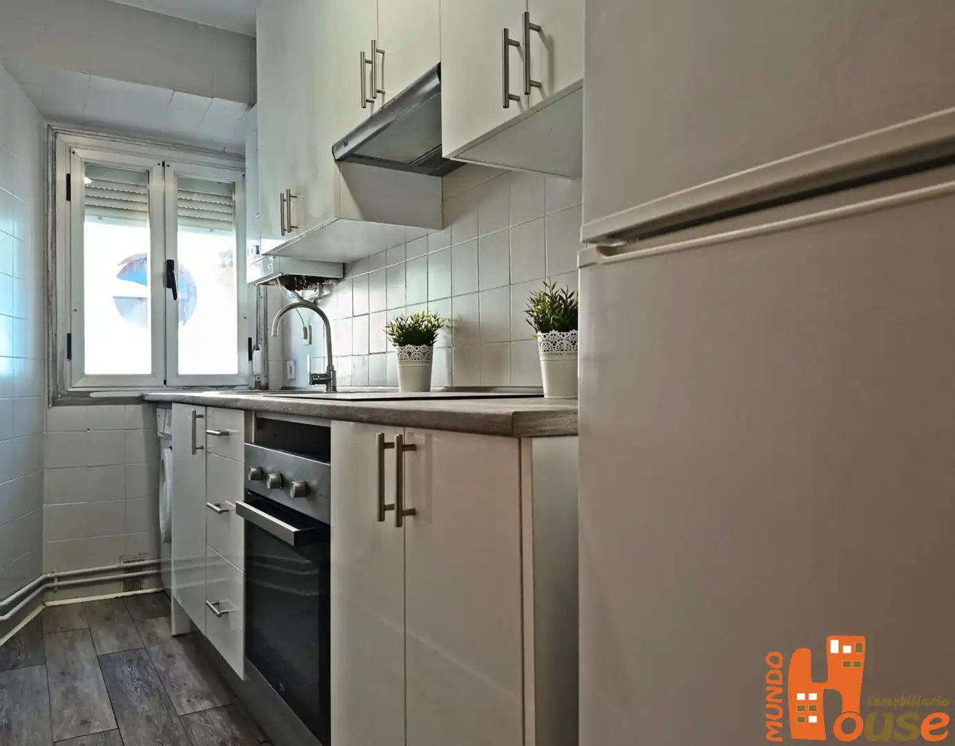 Flat with terrace for sale in Calle Lecheros, imagen 11