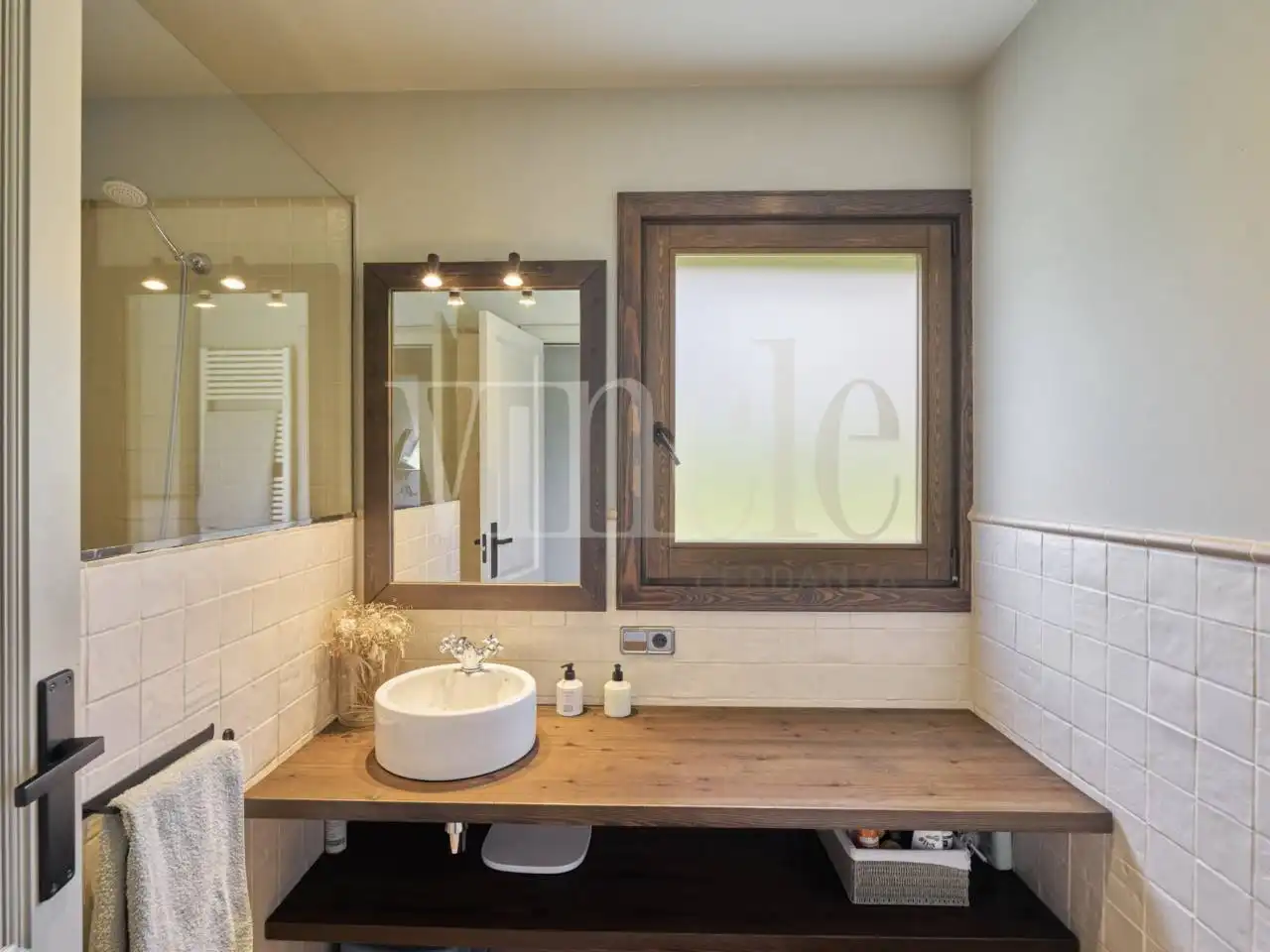 Bathroom of Houses for sale in Das  with Heating, Private garden and Parquet flooring