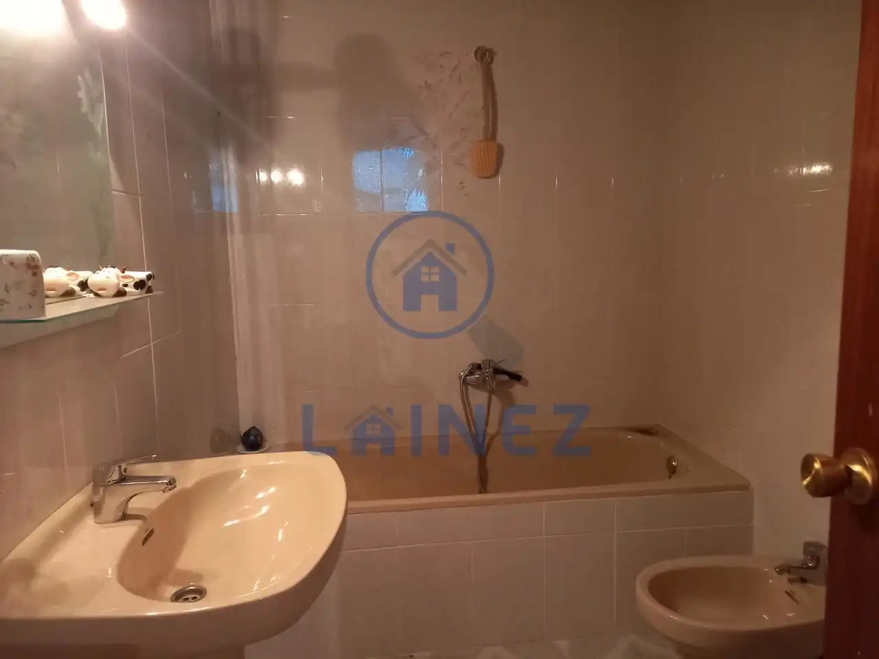 Bathroom of Commercial properties for sale in La Granjuela  with Air Conditioner
