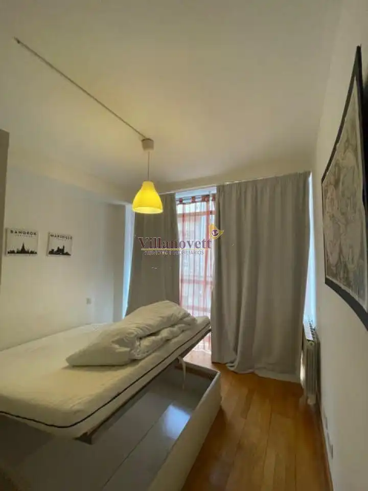 Habitación de Estudio en venta en Vigo  con Calefacción y Amueblado