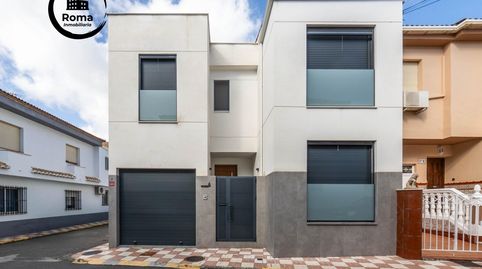 Foto 4 de Casa adosada en venta en Calle Mulhacen, Albolote, Granada