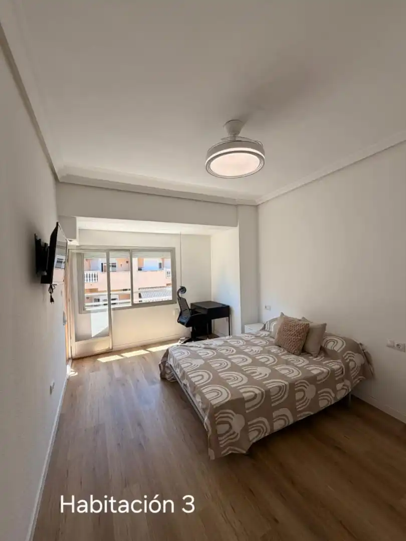 Habitación de Piso para compartir en Murcia con Amueblado, Horno y Lavadora