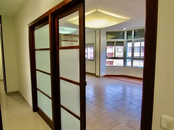 Wohnung zum Verkauf in Las Palmas de Gran Canaria mit Balkon