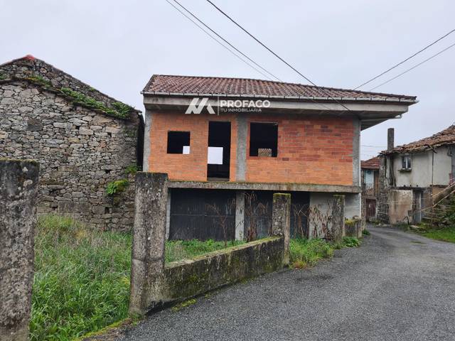 Casa-chalet en Venta en Cameixa en Boborás