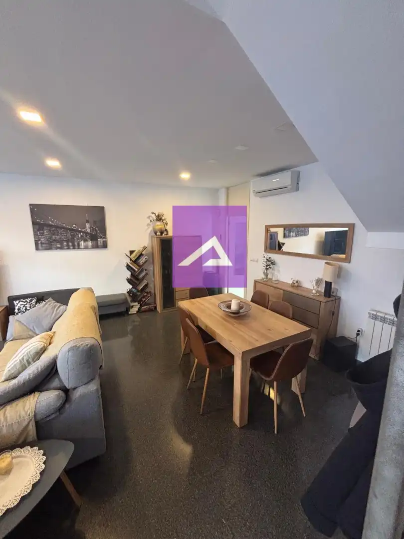 Sala d'estar de Casa adosada en venda en Sueca amb Aire condicionat, Jardí privat i Terrassa