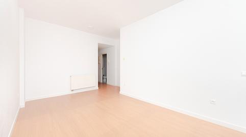 Foto 5 de Piso de alquiler en Granja San Ildefonso, 35, Ensanche de Vallecas - La Gavia, Madrid