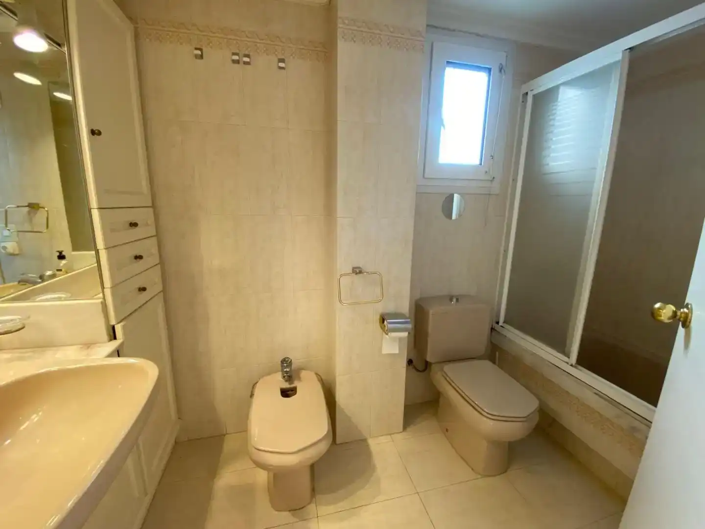 Bathroom of Flat for sale in Elda  with Air Conditioner