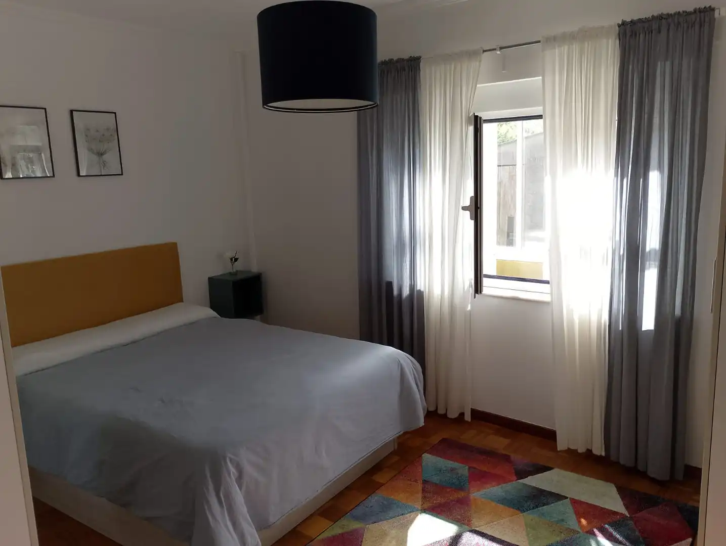 Habitación de Piso en venta en Viveiro con Calefacción, Amueblado y Balcón