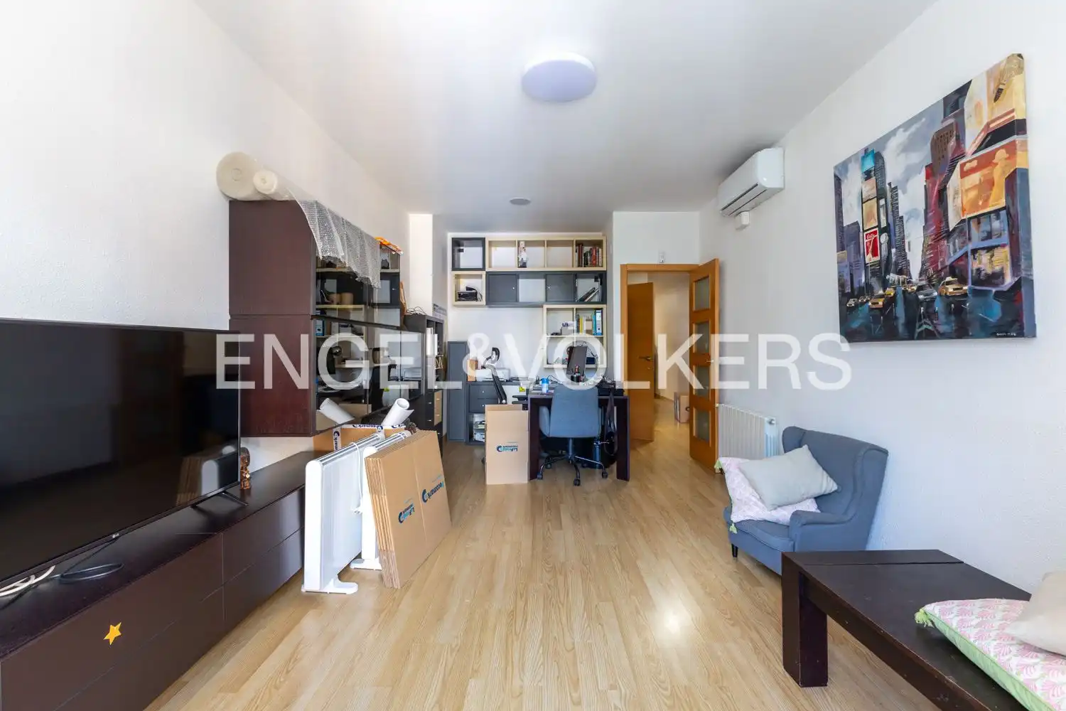 Living room of Flat for sale in Valencia  with Air Conditioner, Heating and Parquet flooring
