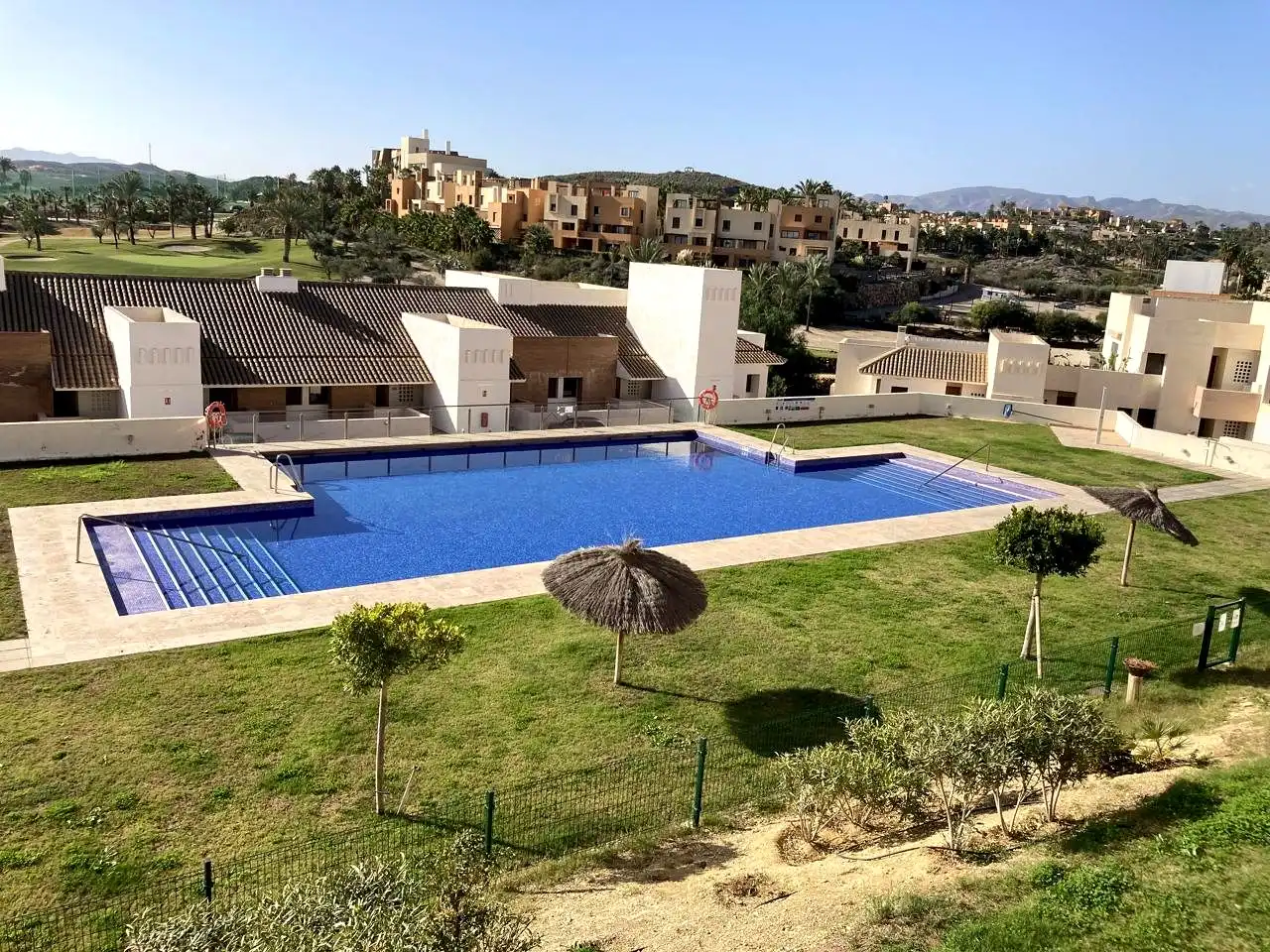 Wohnung zur Miete in Del Mulhacén, Golf Valle Este