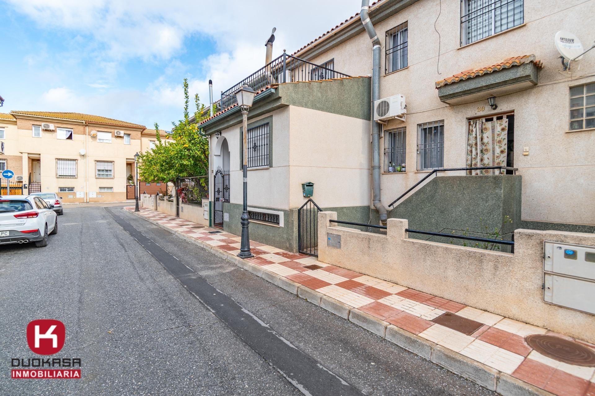 Single-family semi-detached for sale in  ROCIO, Atarfe